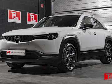 MX-30 17.8 kWh e-SKYACTIV R-EV ACC/HUD/Apple