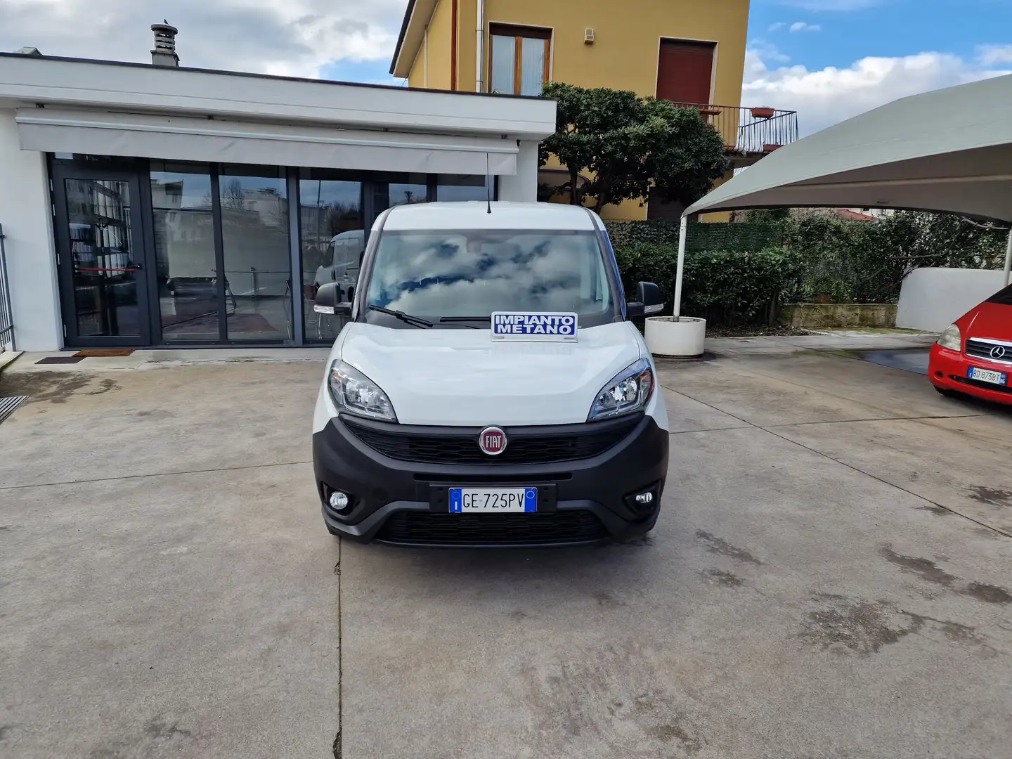 Fiat Doblo 1.400 SX METANO 4 PORTE Blanco - 2