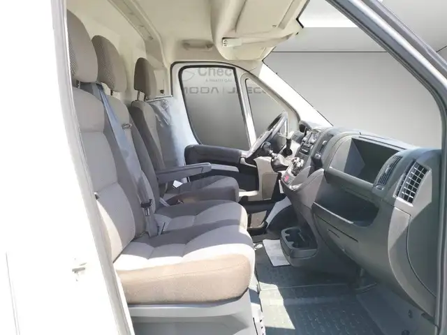 Citroen Jumper view 8
