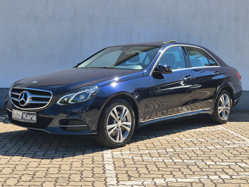 Mercedes-Benz E 400 V6 4Matic 7G-Tronic Avantgarde*COMAND*360°-Kamera*ILS*Leder*Multikontur*Schiebedach*Keyless-Go*