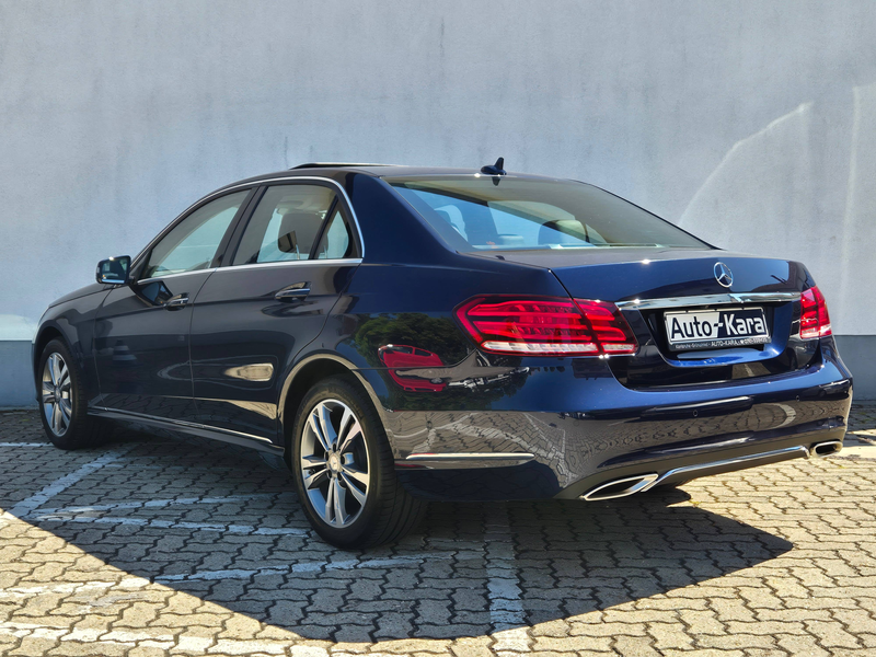 Mercedes-Benz E 400 V6 4Matic 7G-Tronic Avantgarde*COMAND*360°-Kamera*ILS*Leder*Multikontur*Schiebedach*Keyless-Go* — photo 3