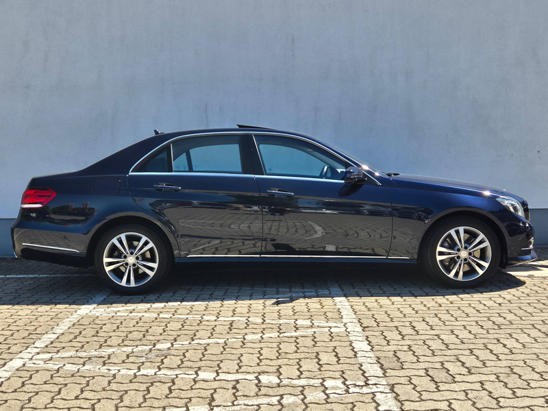 Mercedes-Benz E 400 V6 4Matic 7G-Tronic Avantgarde*COMAND*360°-Kamera*ILS*Leder*Multikontur*Schiebedach*Keyless-Go* — photo 7
