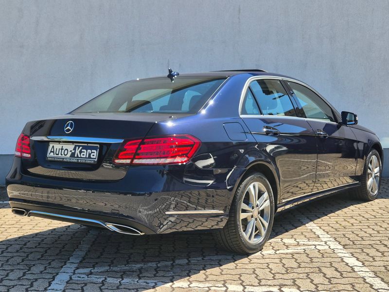 Mercedes-Benz E 400 V6 4Matic 7G-Tronic Avantgarde*COMAND*360°-Kamera*ILS*Leder*Multikontur*Schiebedach*Keyless-Go* — photo 6