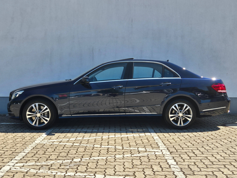 Mercedes-Benz E 400 V6 4Matic 7G-Tronic Avantgarde*COMAND*360°-Kamera*ILS*Leder*Multikontur*Schiebedach*Keyless-Go* — photo 2