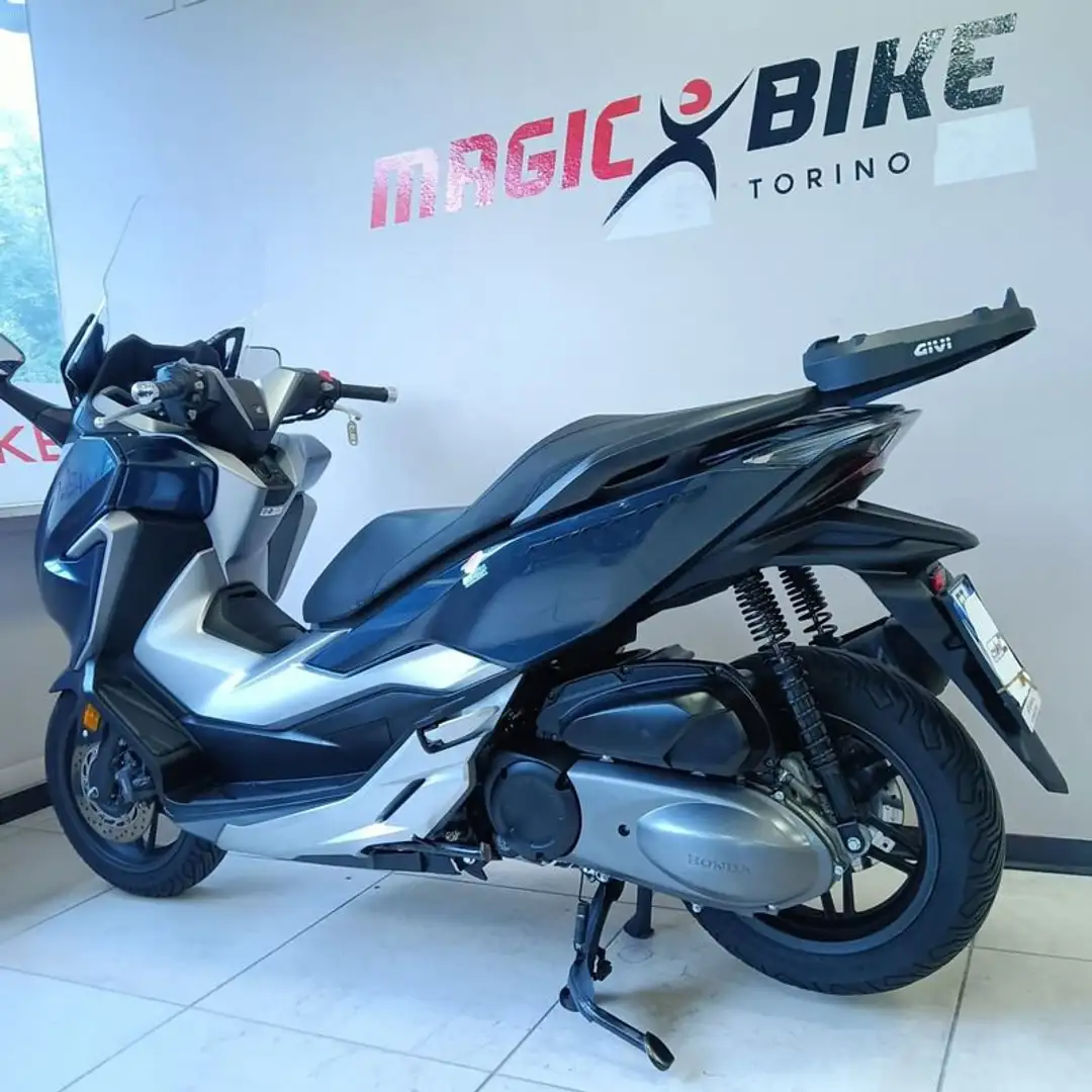 Honda Forza 350 - 2