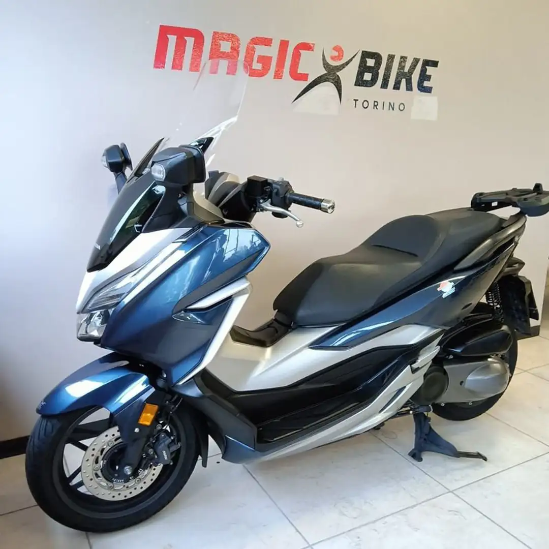 Honda Forza 350 - 1
