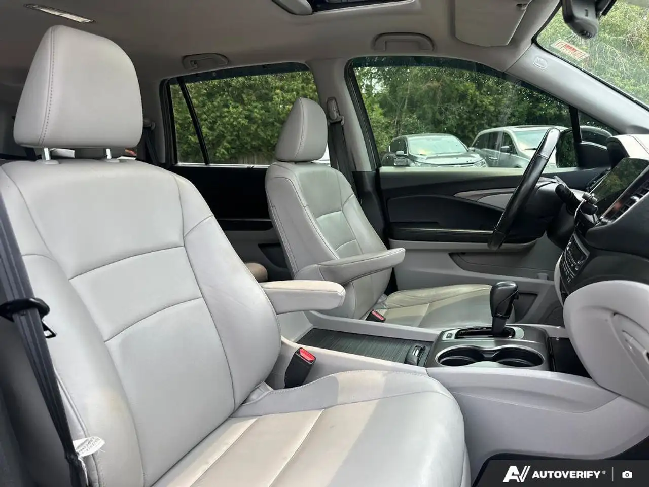 Honda Pilot снимка Honda Pilot