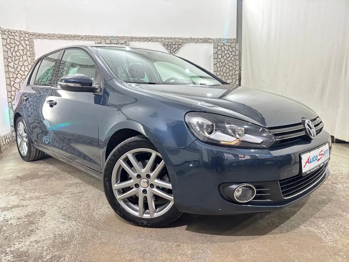 Volkswagen Golf VI HIGH AUTO. NAVI PARK PILOT LEDER XENON Blauw - 1