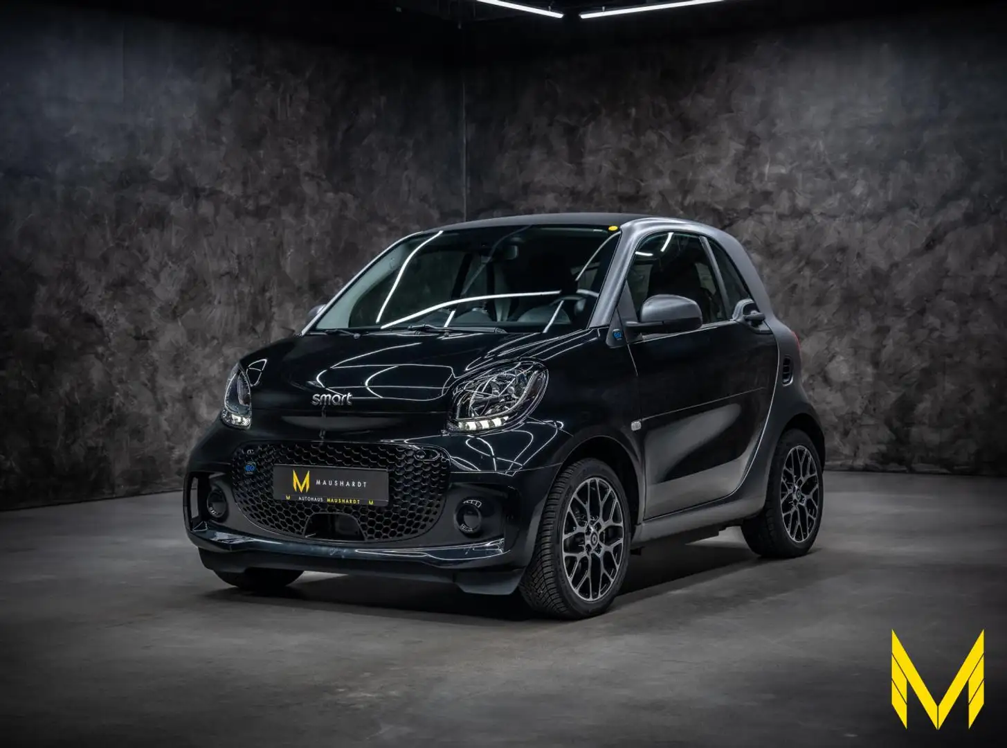 smart forTwo EQ coupe prime: ADVANCED/22kW-LADER/MEDIA Black - 2