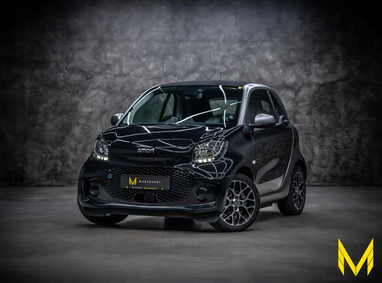 smart forTwo EQ coupe prime: ADVANCED/22kW-LADER/MEDIA Schwarz - 1