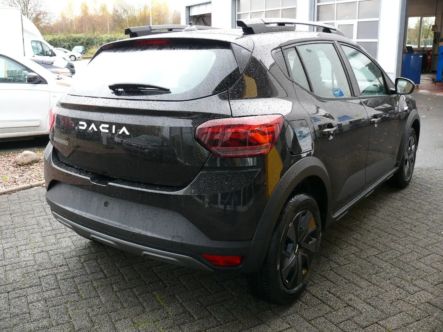 Dacia Sandero III Stepway ,Klima,Sitzh,PDC,Kam,Car-And Schwarz - 2