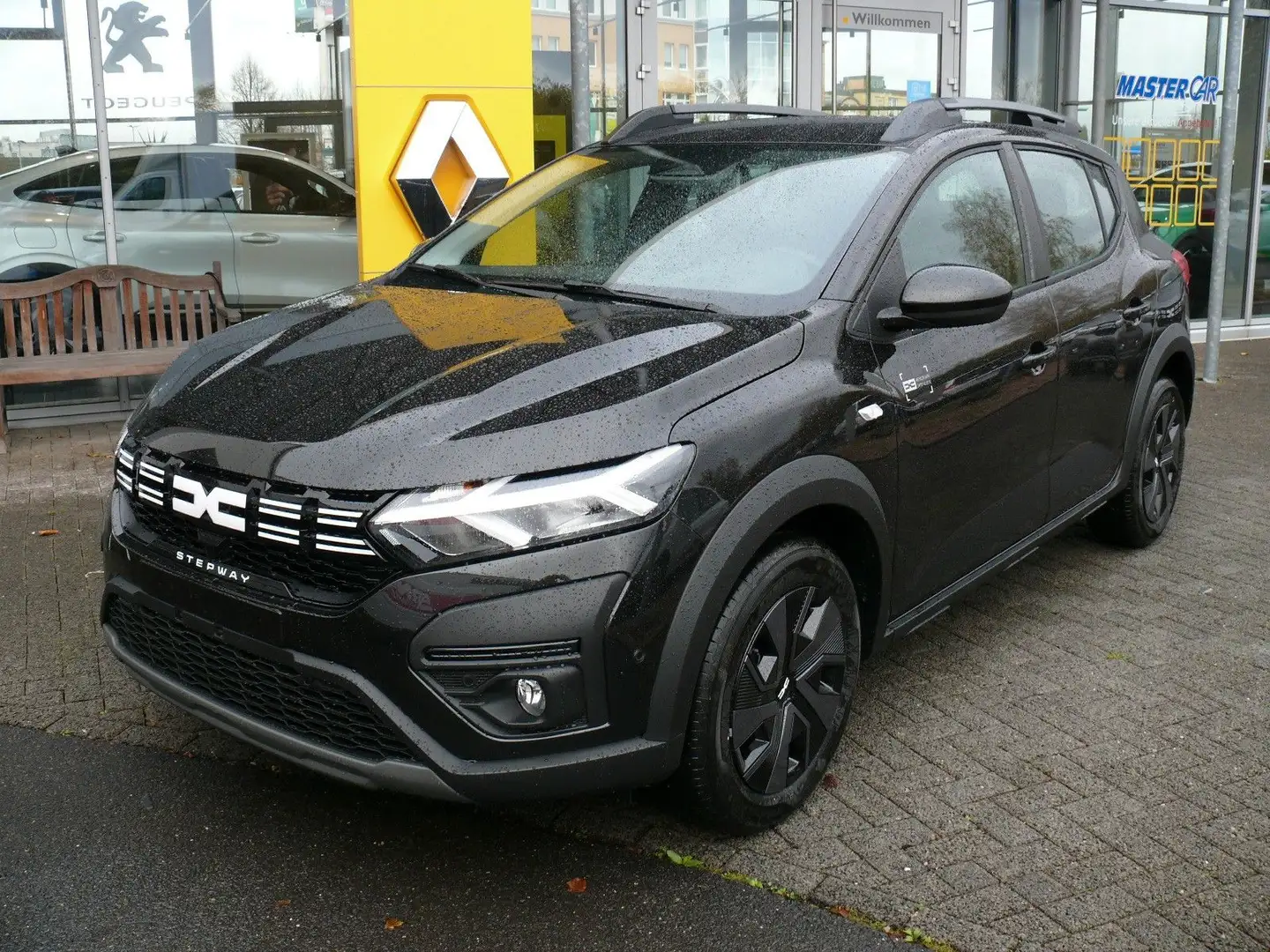 Dacia Sandero III Stepway ,Klima,Sitzh,PDC,Kam,Car-And Schwarz - 1