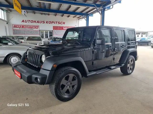 Jeep Wrangler 2,8 CRDi MOAB Sahara Soft/Hardtop - Topzustand!