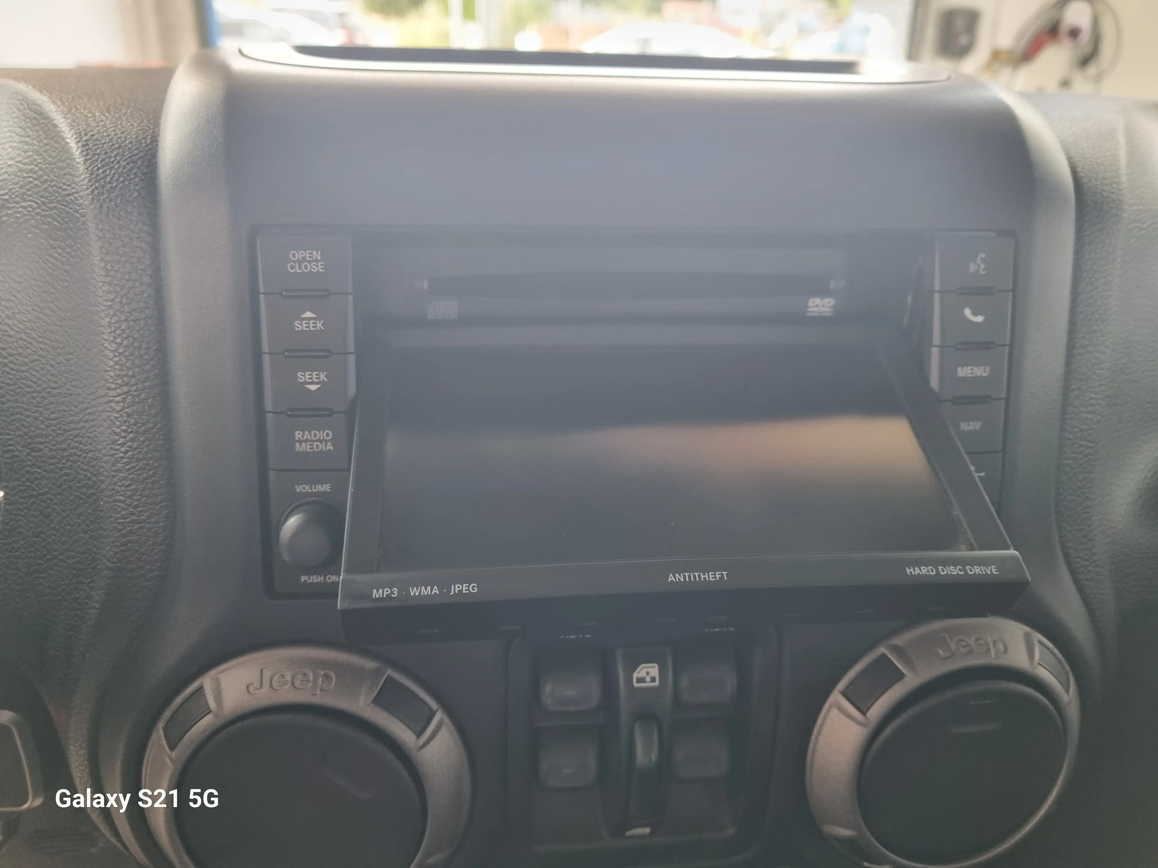 Jeep Wrangler 2,8 CRDi MOAB Sahara Soft/Hardtop - Topzustand! — photo 19