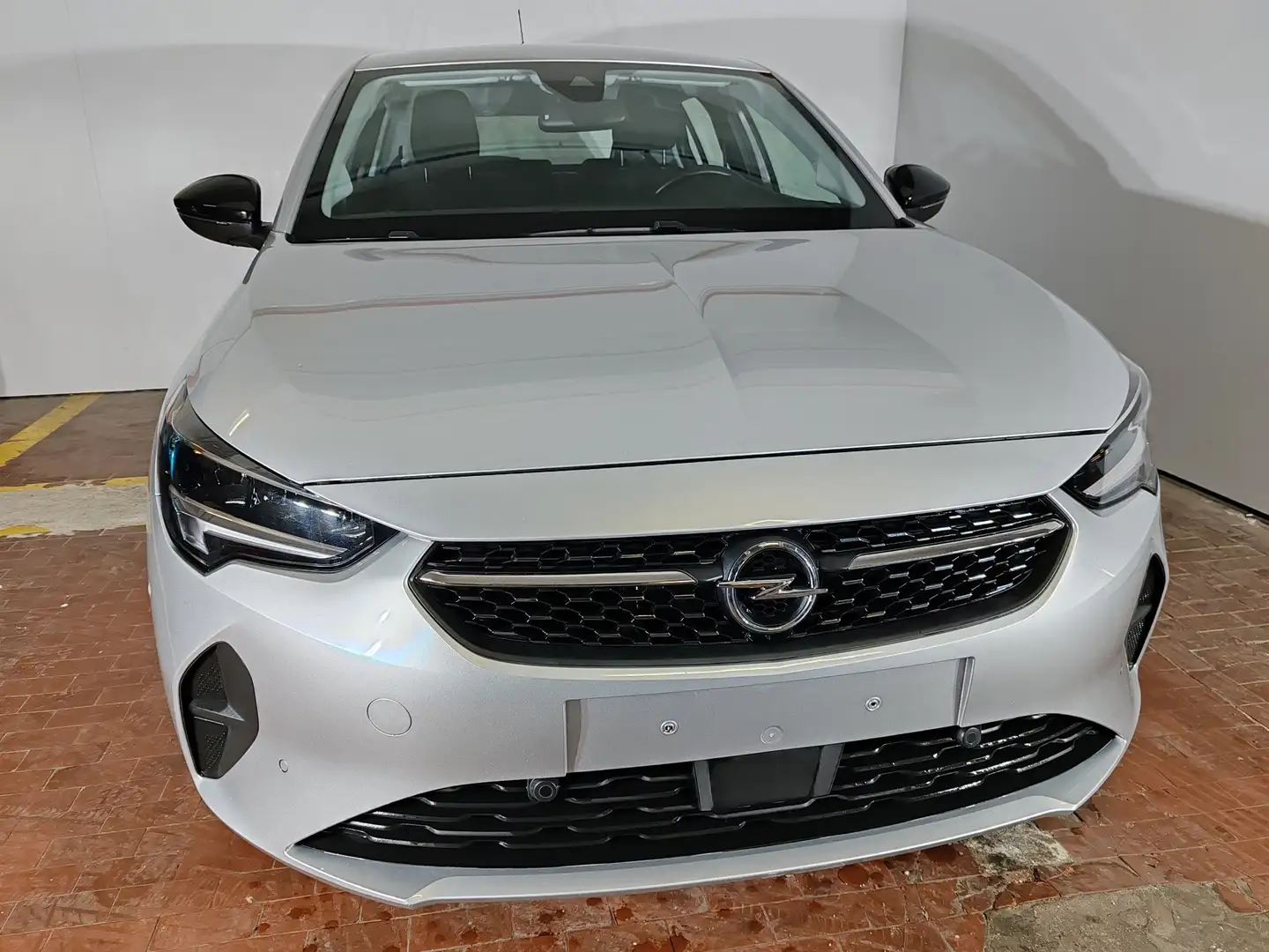 Opel Corsa 1.2 100cv Elegance Navi + Telecamera Plateado - 2