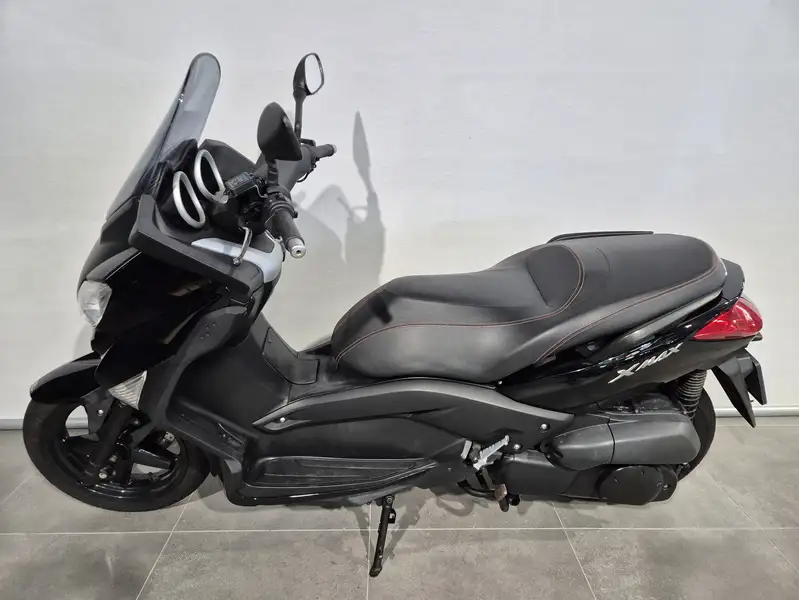 Yamaha X-Max 250 - foto 7