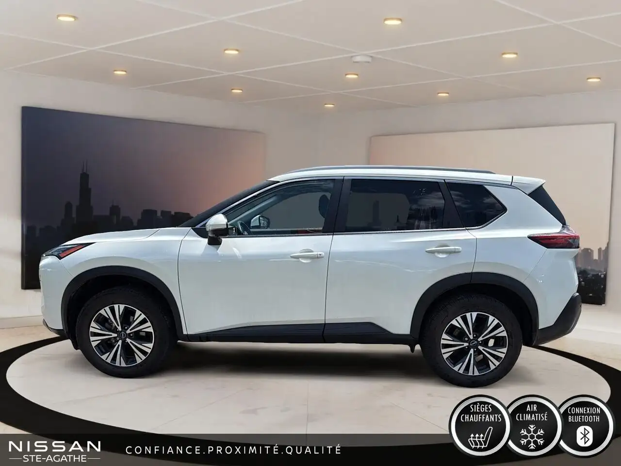 Nissan Rogue fotografie Nissan Rogue