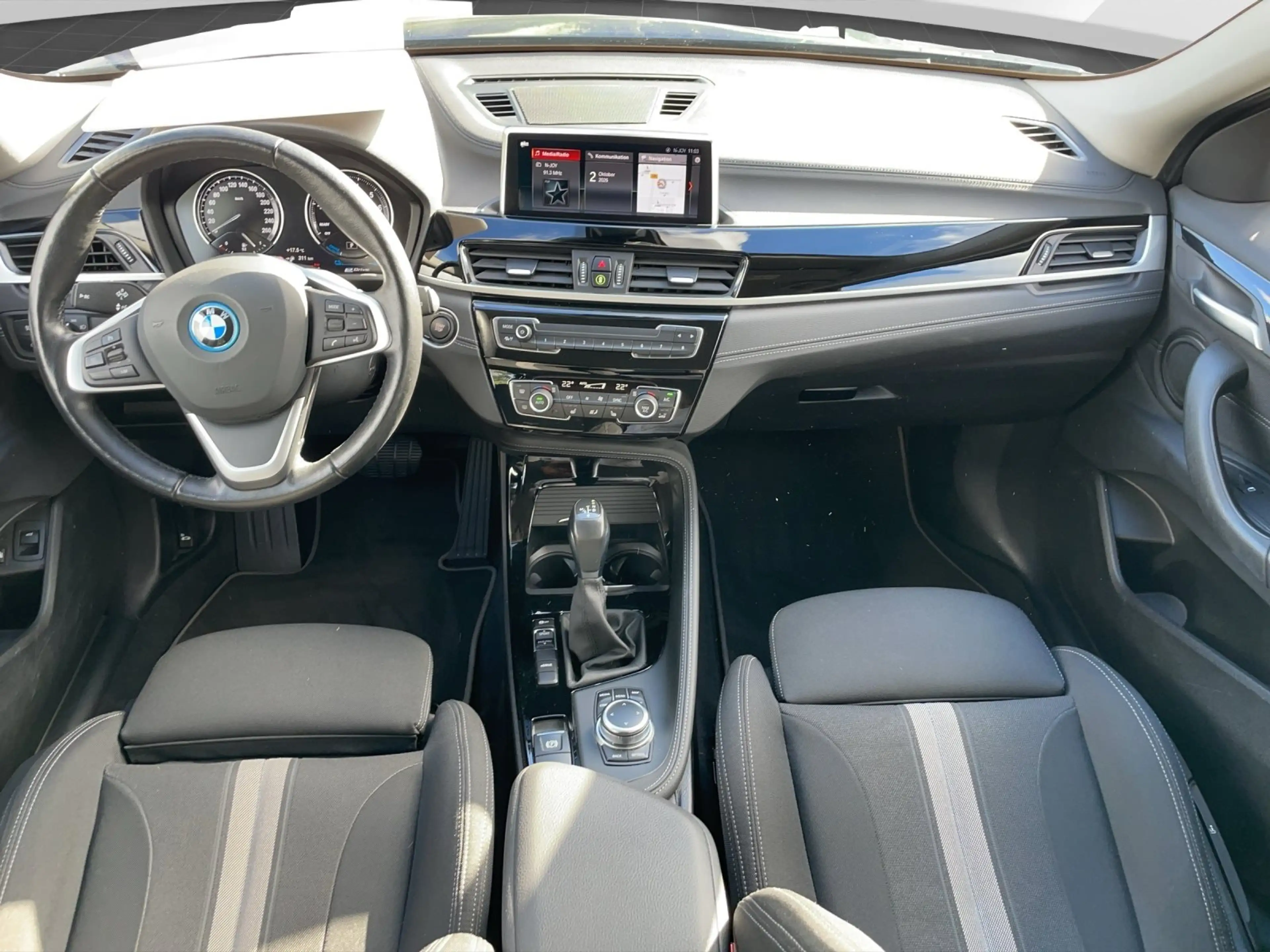 BMW X2 xDrive25e | Navi | LED | Lenkradhz. | el. Heckklap — photo 8
