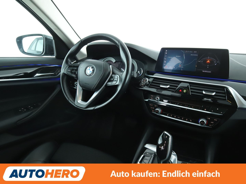 BMW 530 i Sport Line Aut.*NAVI*CAM*TEMPO*SHZ* — photo 13