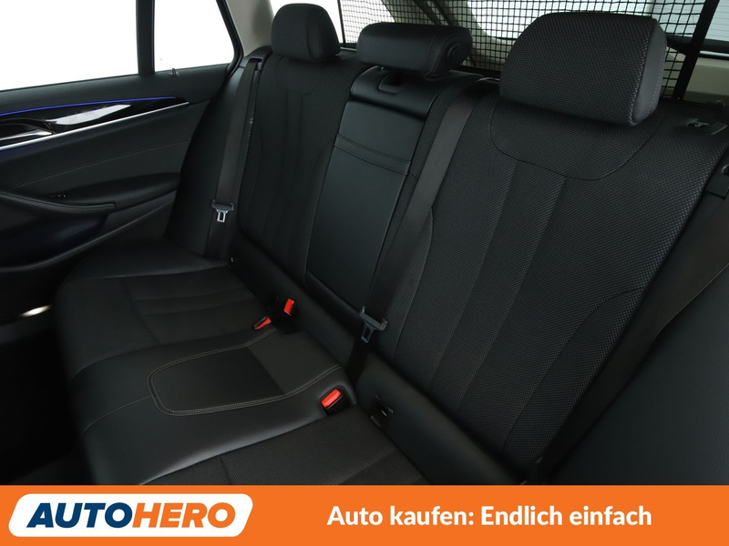 BMW 530 i Sport Line Aut.*NAVI*CAM*TEMPO*SHZ* — photo 14