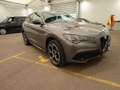 Alfa Romeo Stelvio Veloce Q4*LEDER*SOUNDSYSTEM*TECHNOLOGIE* Grau - thumbnail 2