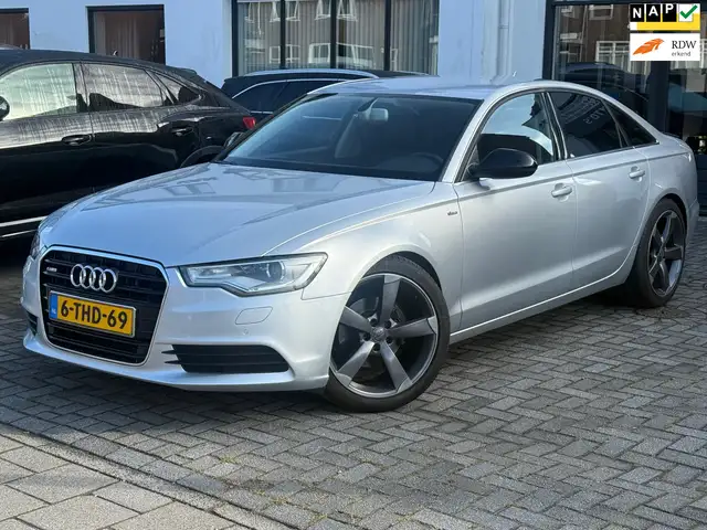 Audi A6 Limousine 2.0 TFSI Business Edition S-Line, Apple