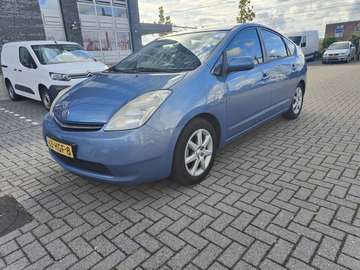 1.5 Business 100% door de dealer onderhouden!!