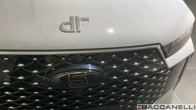 DR Automobiles DR5 view 7