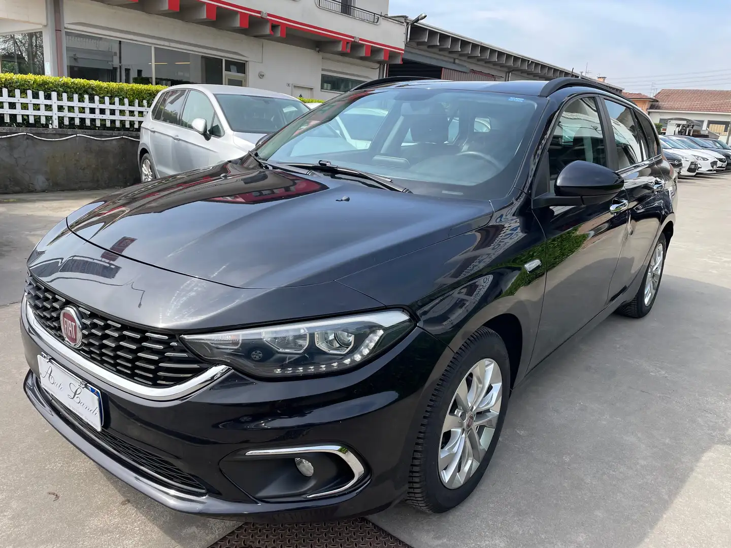 Fiat Tipo SW 1.6 mjt Easy Business s crna - 1