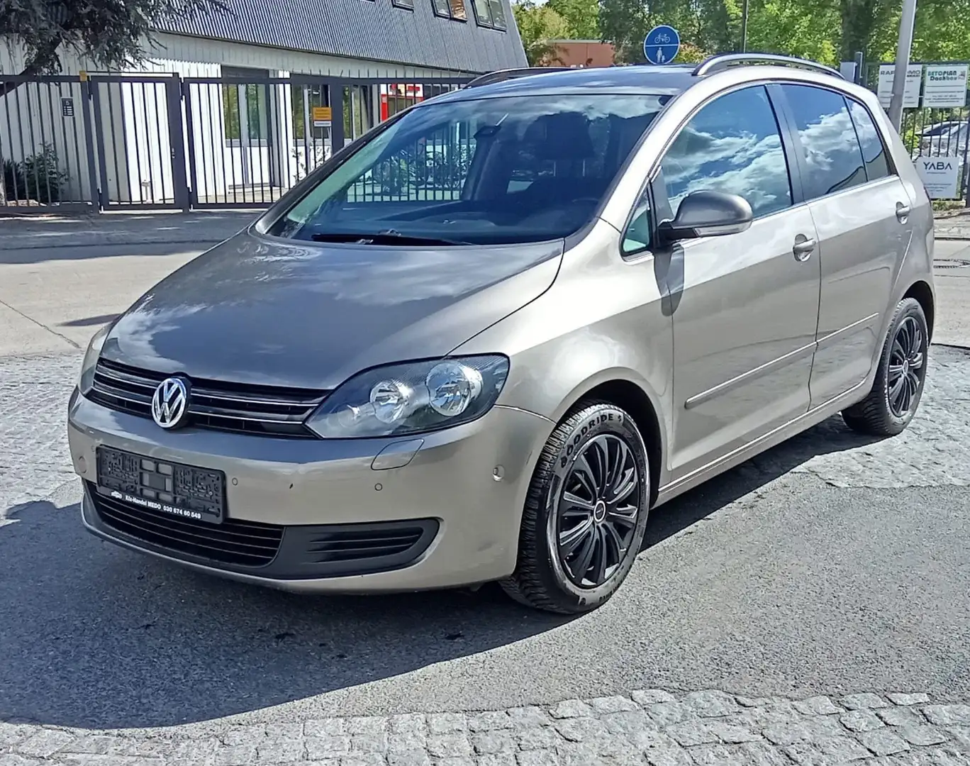 Volkswagen Golf Plus Comfortline !!! im Kundenauftrag !!! Braun - 1