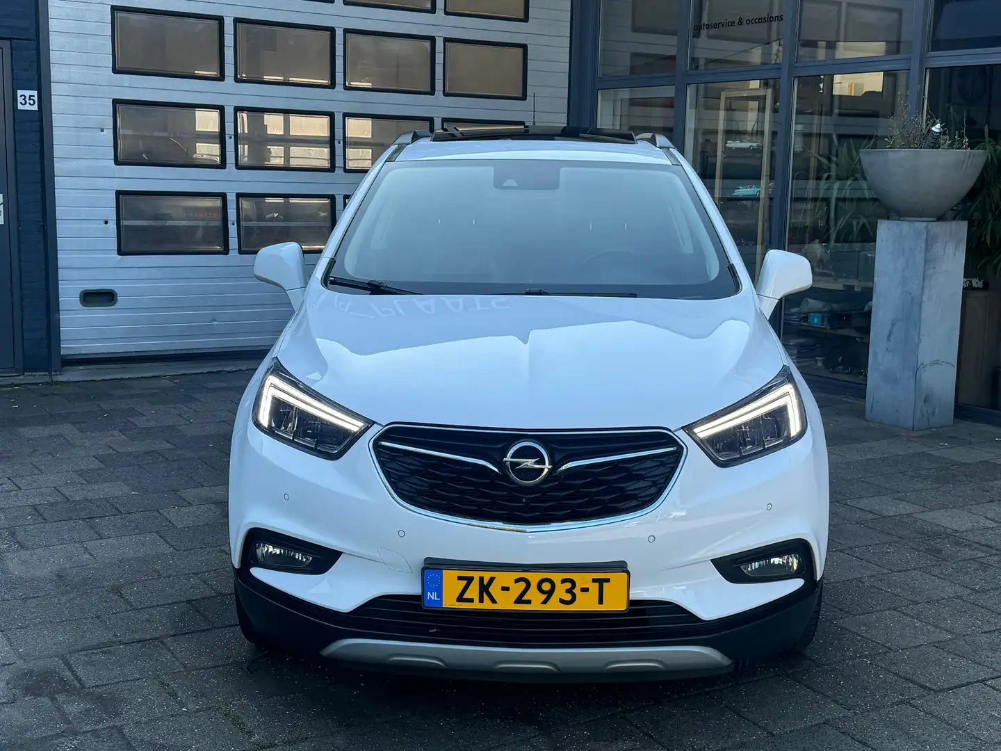Opel Mokka X 1.4 Turbo Black Edition | Navi | Camera | Open-Dak Wit - 2