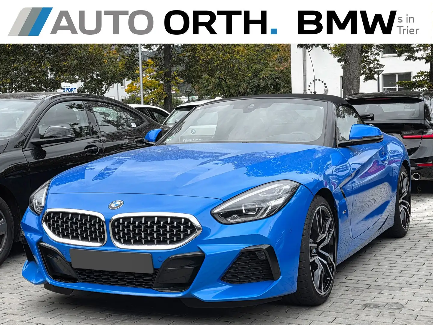 BMW Z4 sDrive20i AUT. M-SPORT LEDER HUD ACC RFK 19" Blau - 1