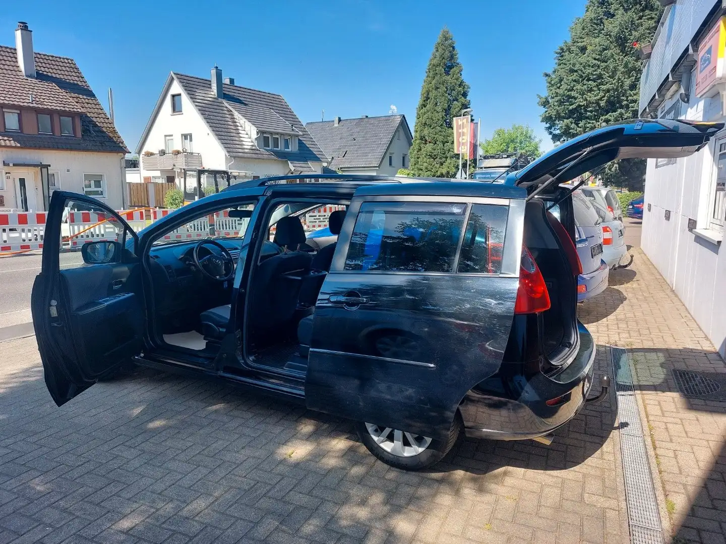 Mazda 5 2.0*ALU*AHK*7 SITZE*ANGEBOT NUR HEUTE crna - 1