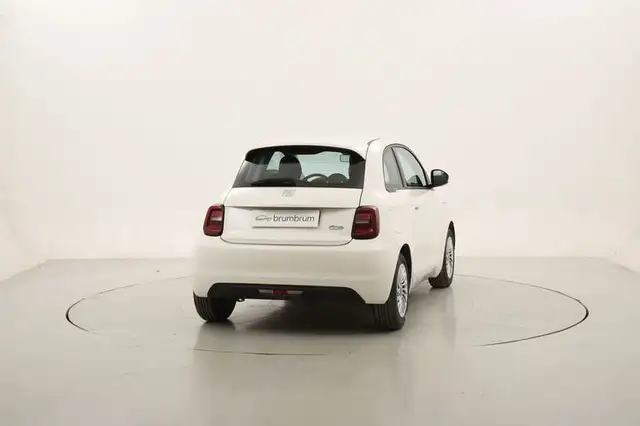 Fiat 500 view 5