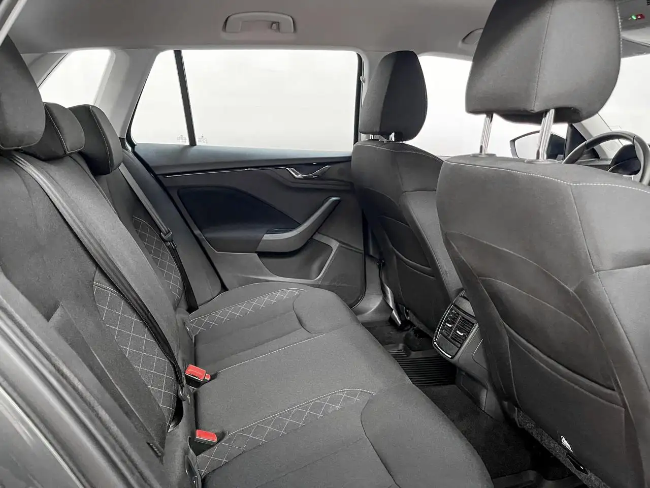 Skoda Kamiq 1.0 TSI / TREKHAAK AFN. / CARPLAY / C.C. / LED / PDC, миниатюра 22