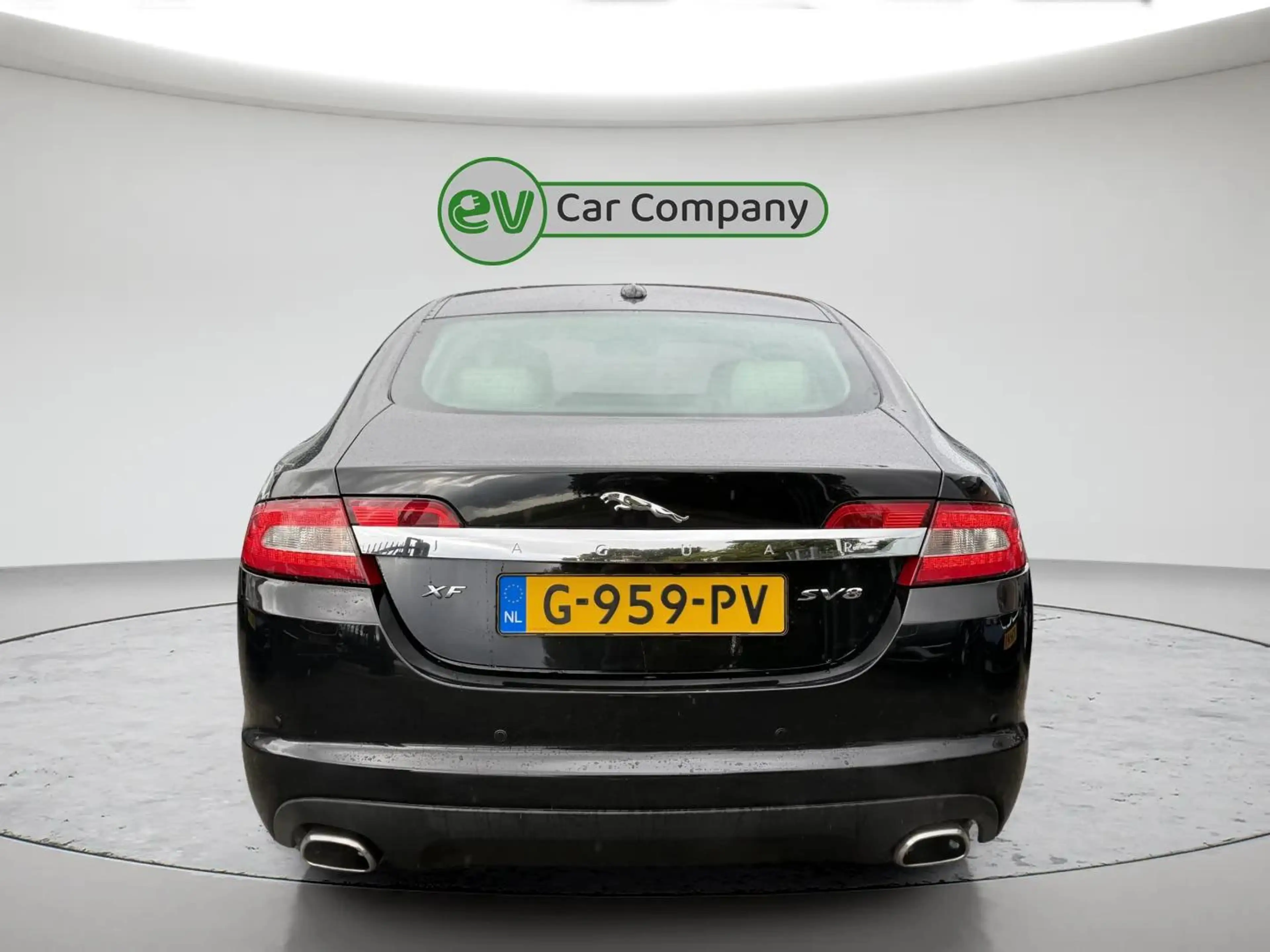 Jaguar XF 4.2 V8 SV8 Supercharged | Bowers & Wilkins | Panor — photo 9
