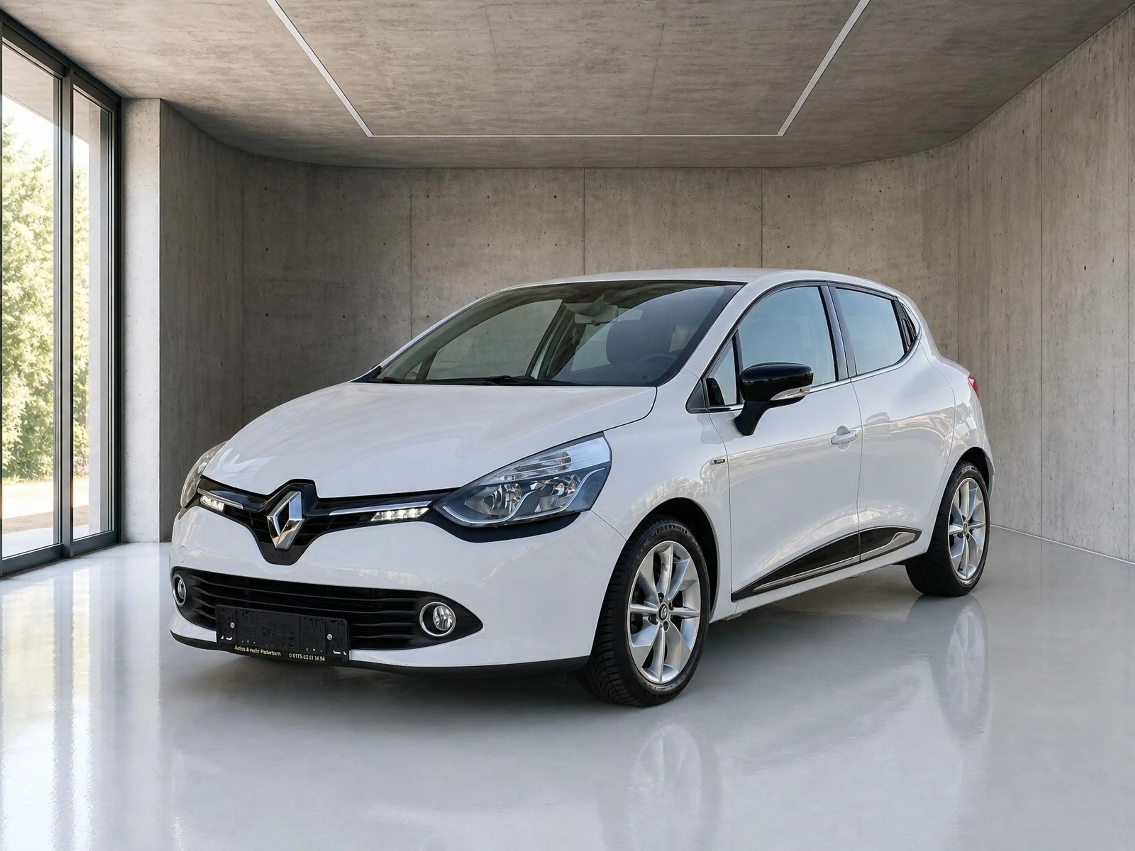 Renault Clio Limited *NAVI*PDC*KLIMAAUT*KEYLESS*TEMPOMAT — photo 9