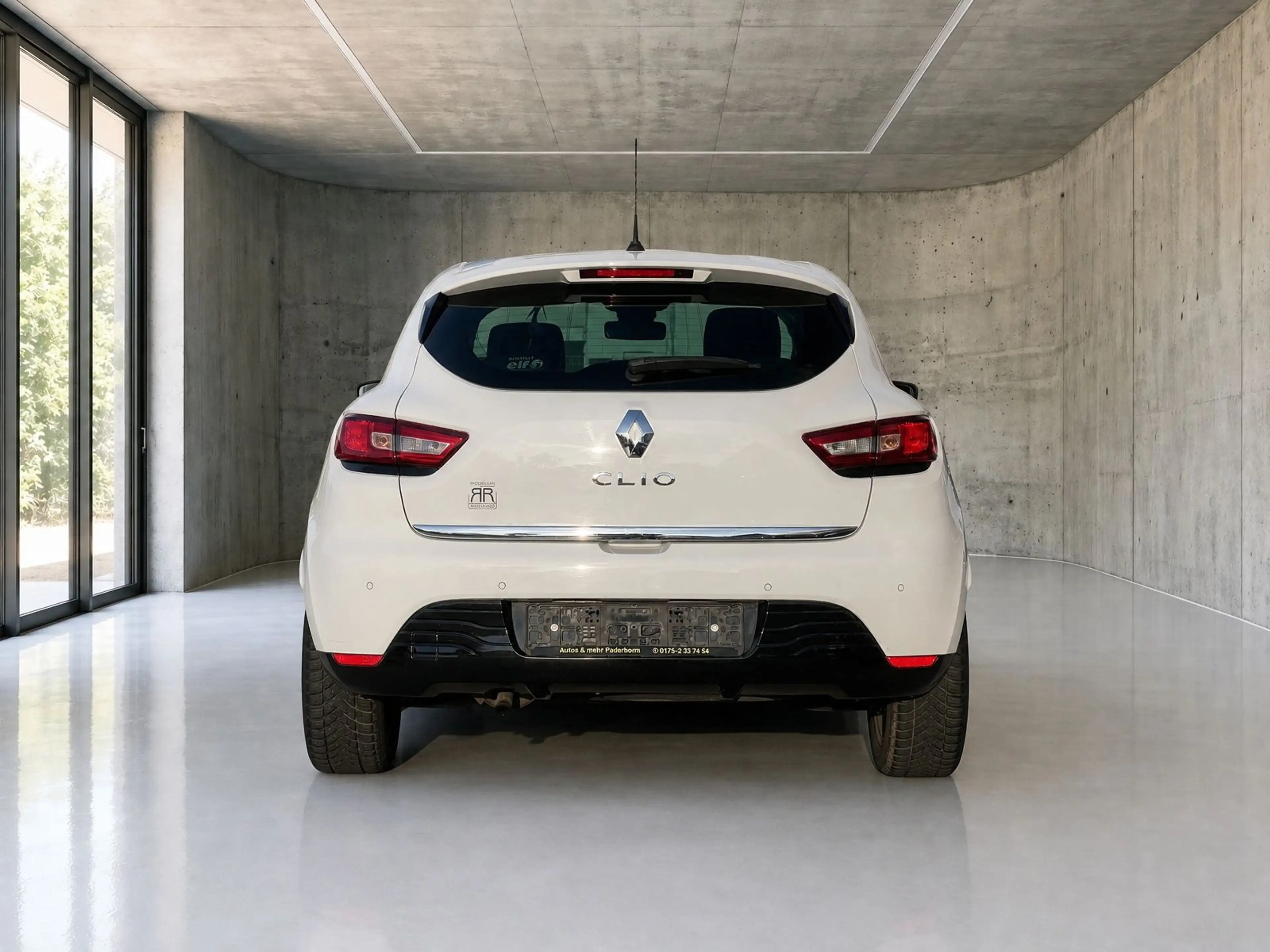 Renault Clio Limited *NAVI*PDC*KLIMAAUT*KEYLESS*TEMPOMAT — photo 5