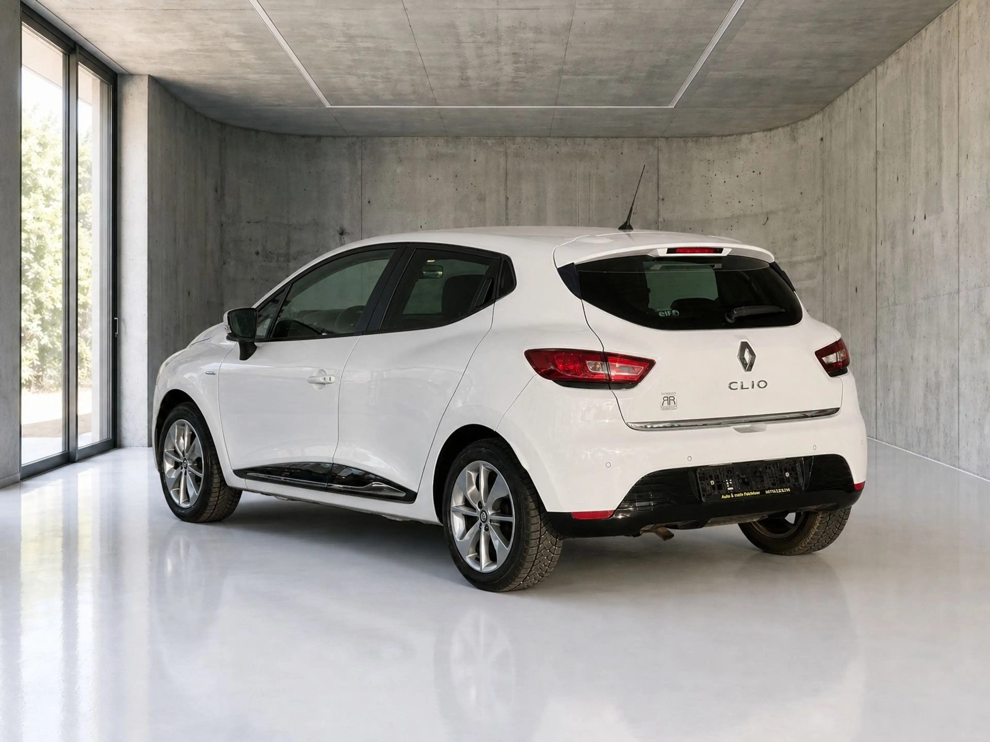Renault Clio Limited *NAVI*PDC*KLIMAAUT*KEYLESS*TEMPOMAT — photo 4