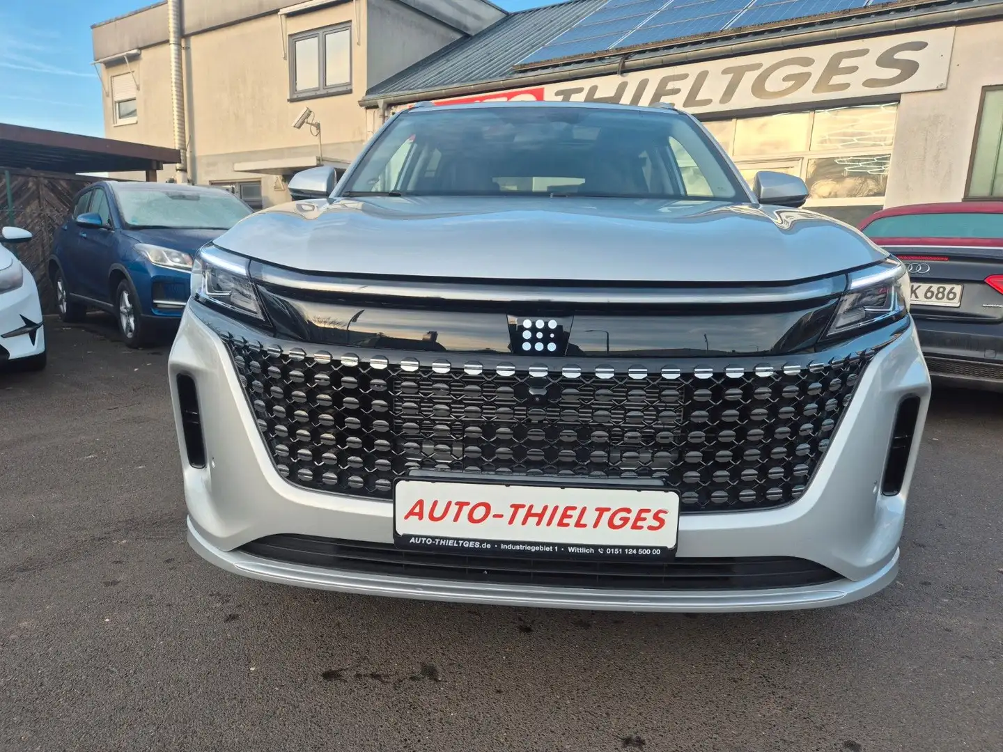 DFSK Sonstige Fengon E5 Hybrid,7.Sitzer Vollausst. Silber - 2