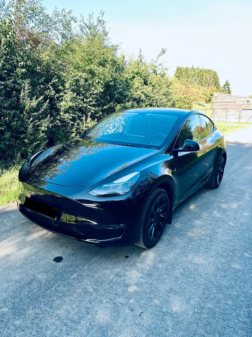 Tesla Model Y Long Range Dual Motor AWD Noir - 1