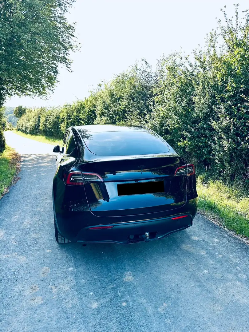 Tesla Model Y Long Range Dual Motor AWD Noir - 2