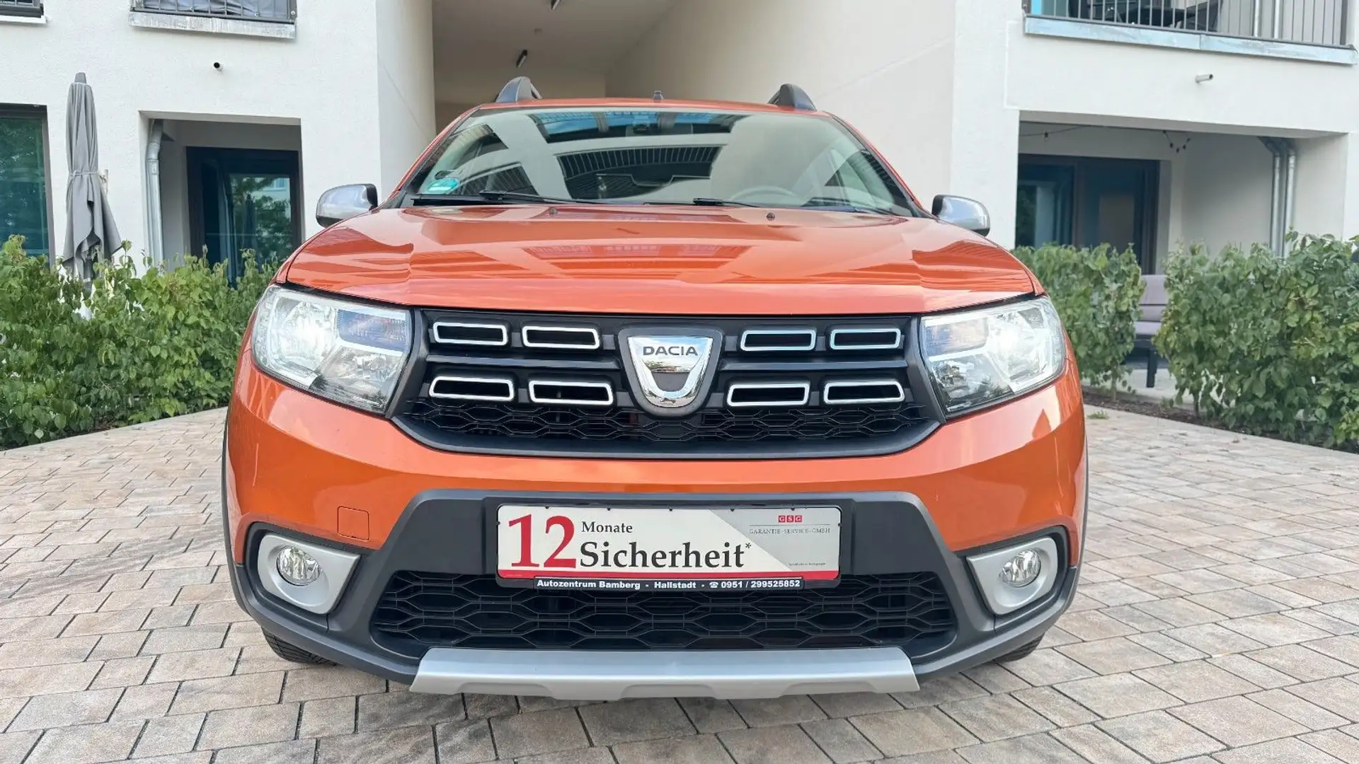 Dacia Sandero II Stepway Celebration, NAVI, LED, TOP!! Orange - 2