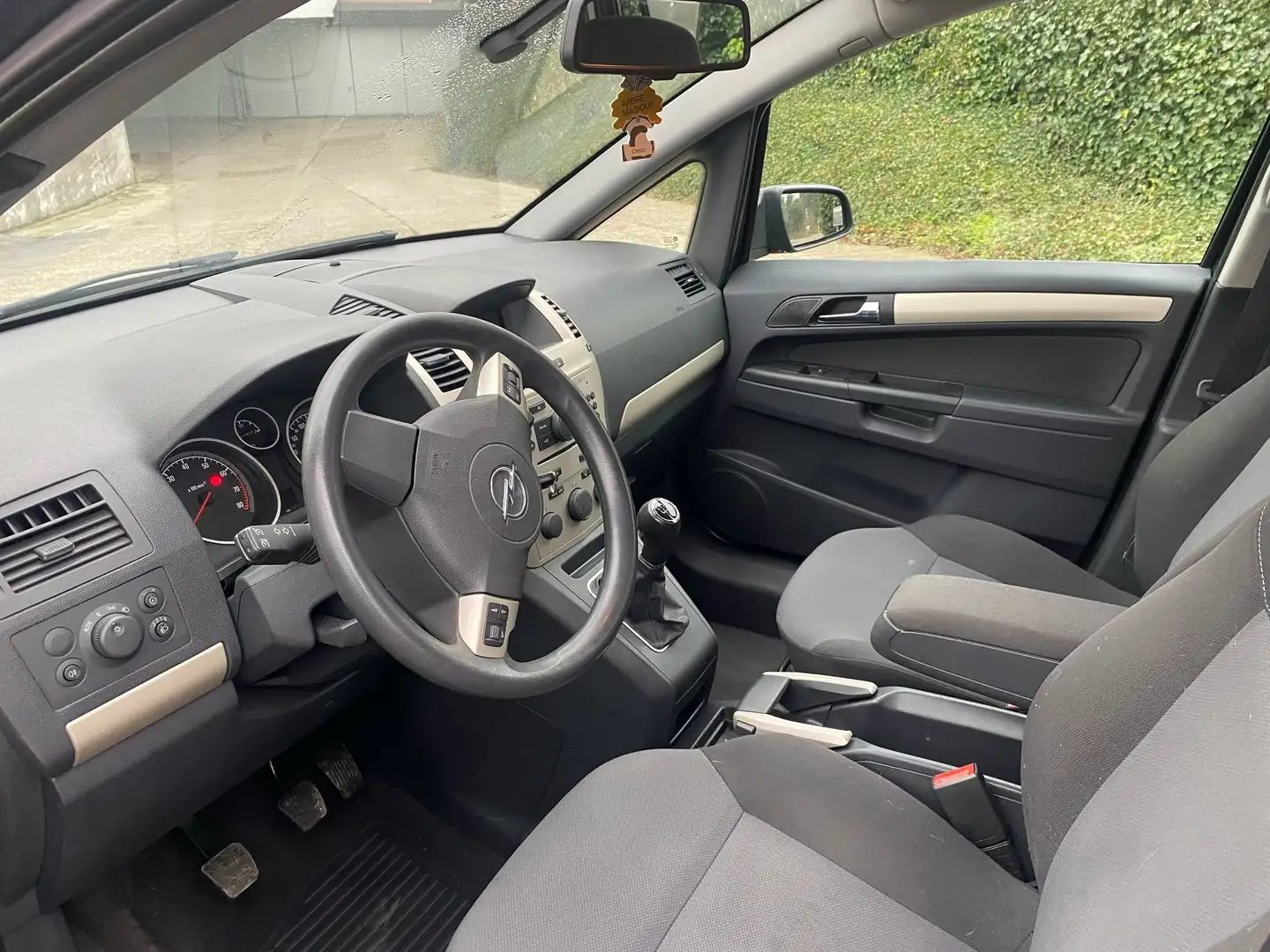 Opel Zafira Zafira 1.8 16V Comfort - 2