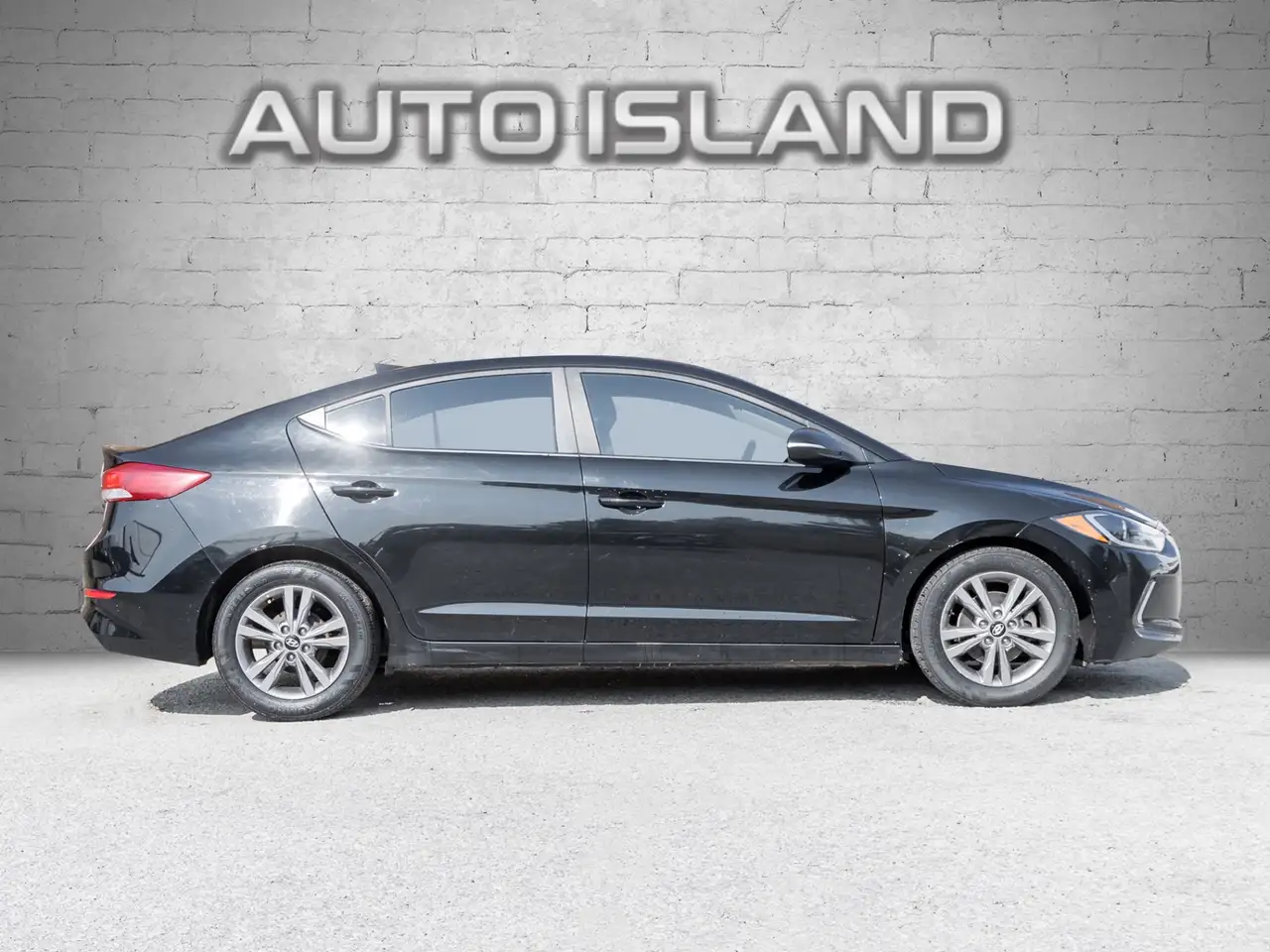 Hyundai ELANTRA снимка Hyundai ELANTRA