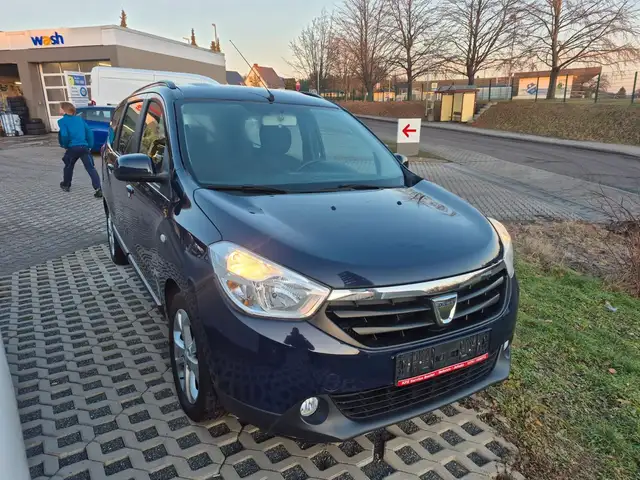 Dacia Lodgy Prestige Navi NSW PDC 52700km! Klima