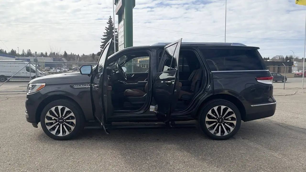 Lincoln Navigator 2022