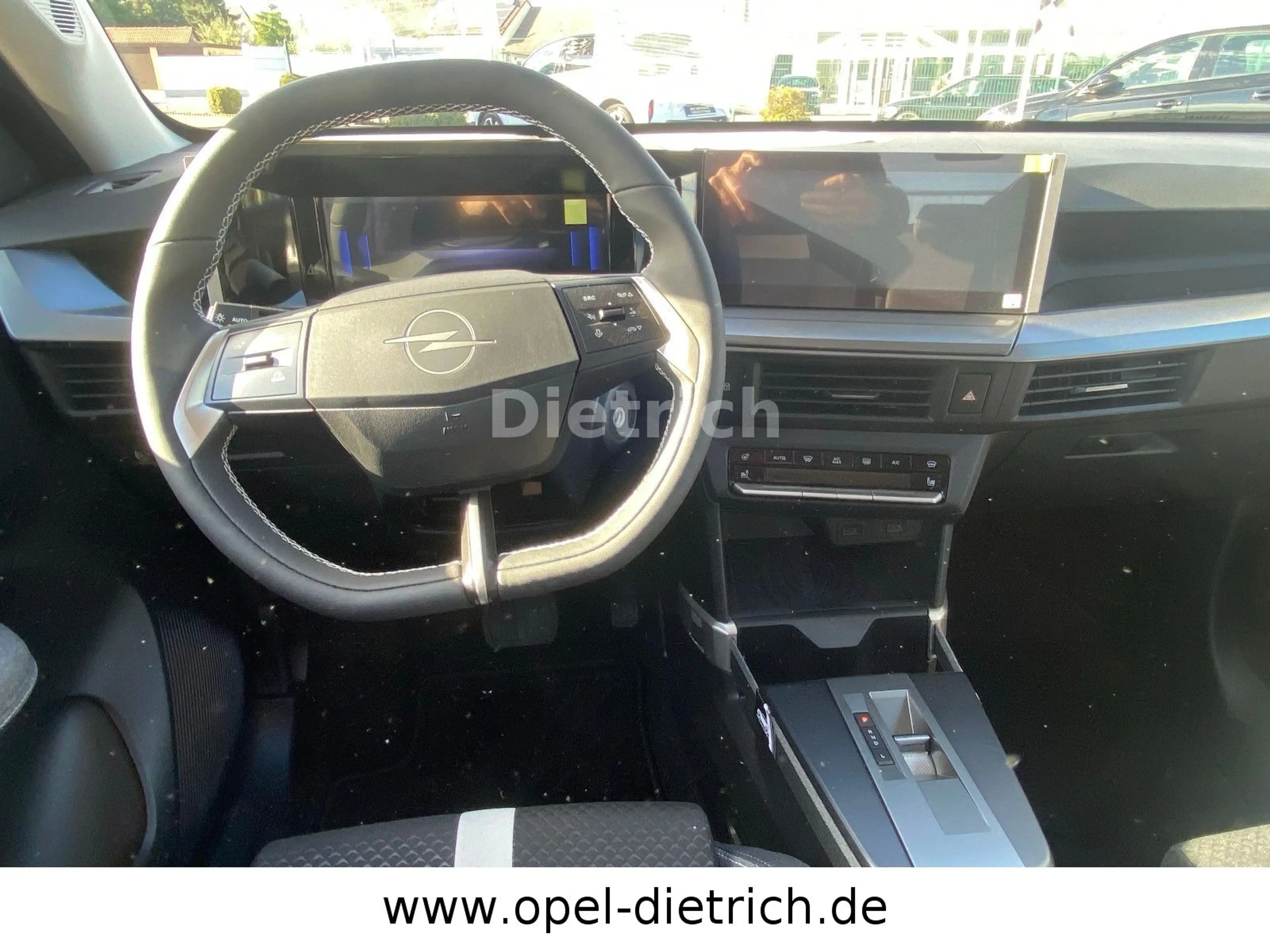 Opel Frontera GS 1.2 145PS Hybrid Automatik 7-Sitz. — photo 13