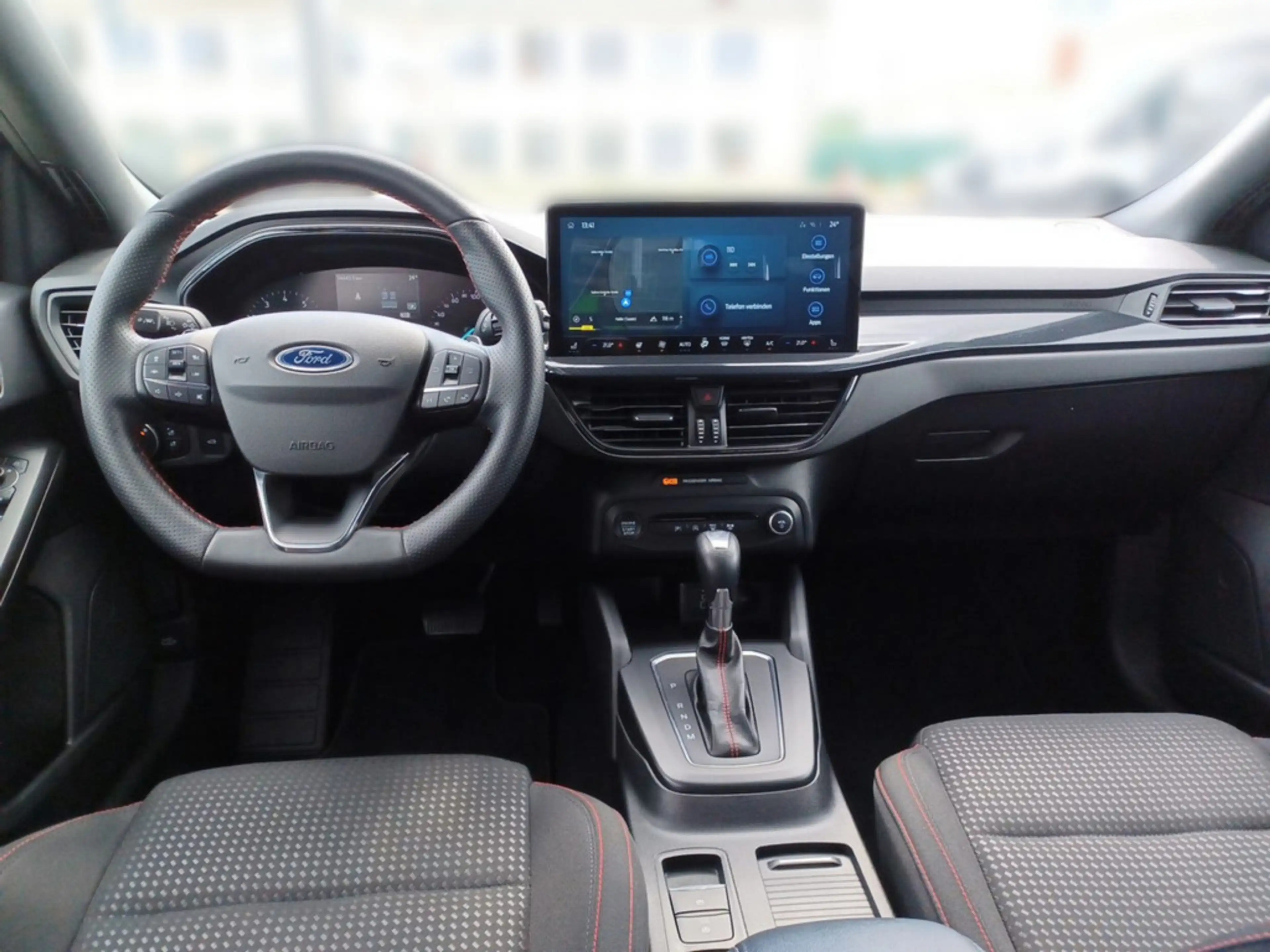 Ford Focus ST-Line Turnier 1.0L 155 PS DCT Allwett — photo 10