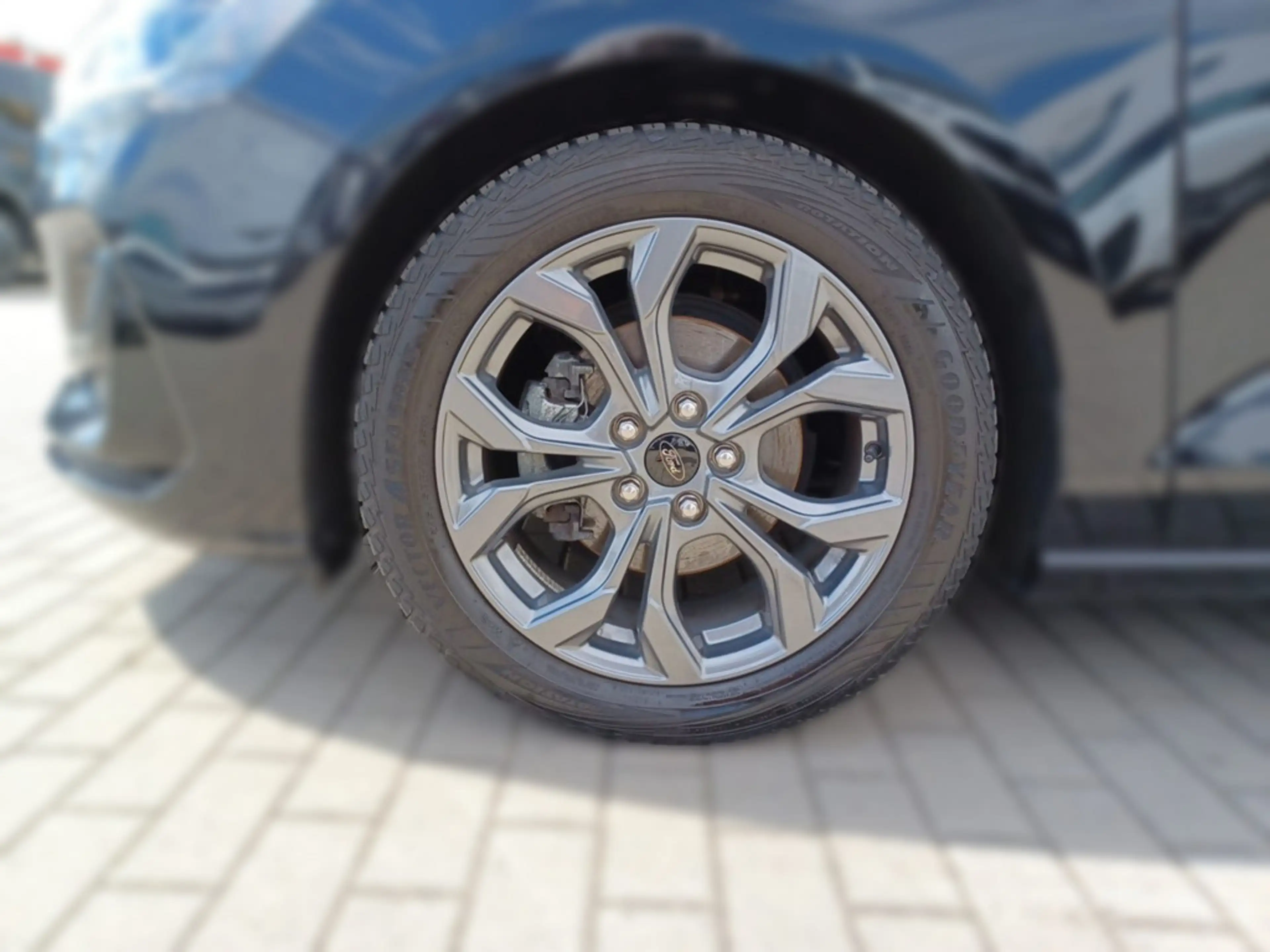Ford Focus ST-Line Turnier 1.0L 155 PS DCT Allwett — photo 15